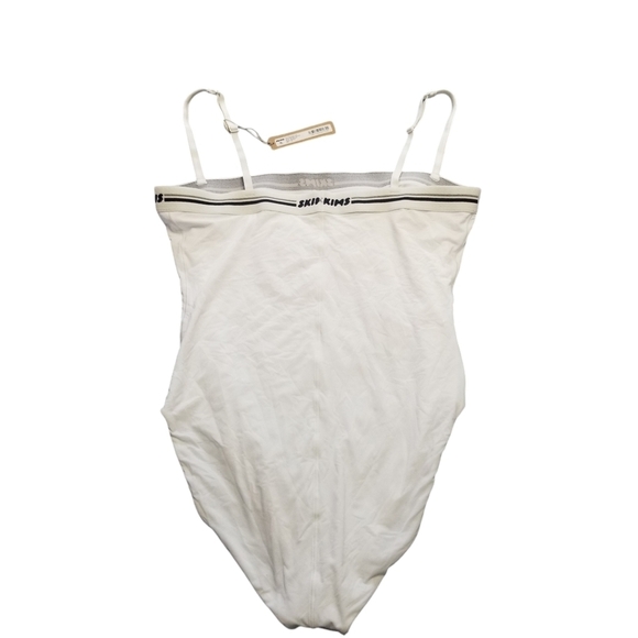 SKIMS FITS EVERYBODY LOGO Brief Bodysuit Marble White Xlarge NWT - Picture 4 of 6